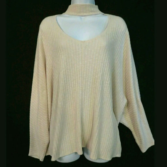 Urban Outfitters Sweaters - Urban Outfitters choker collar Oversized